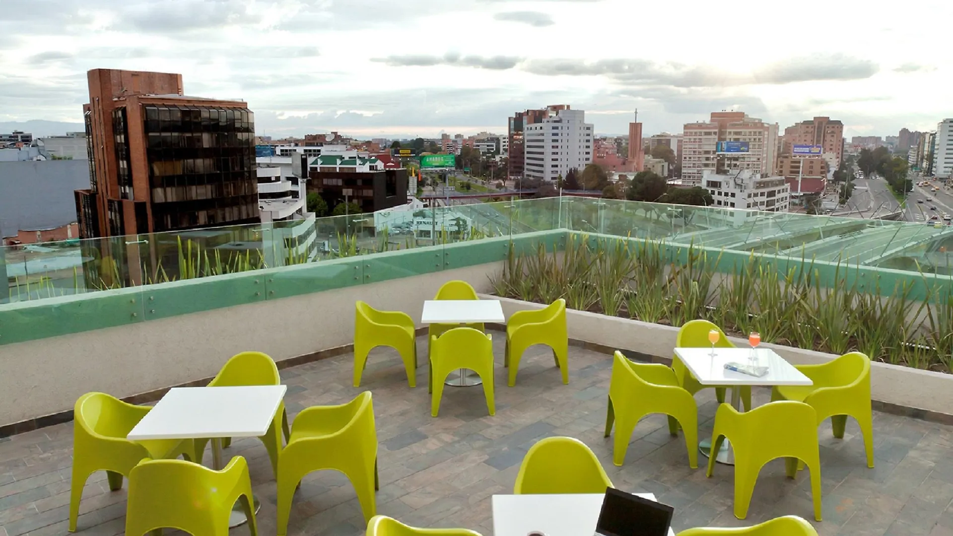 Hotel Estelar Calle 100 Bogota Colombia